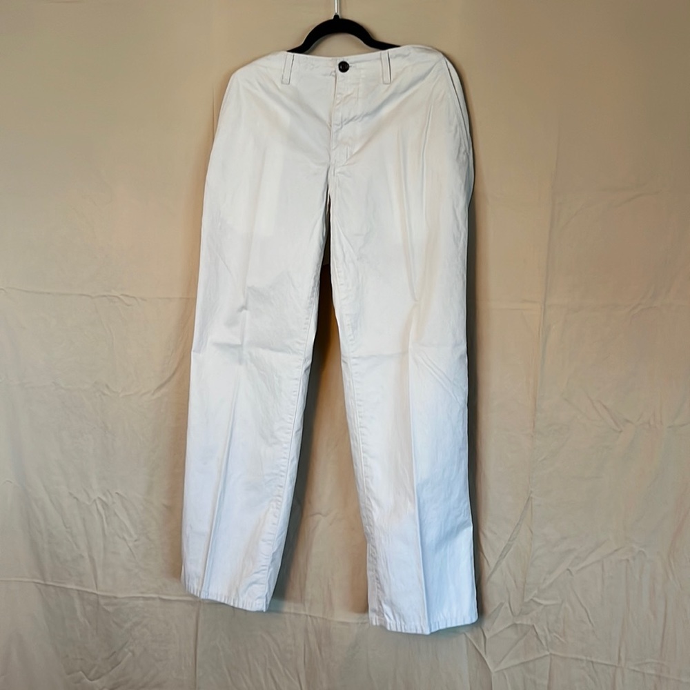 Eddie Bauer lightweight khakis, like new, size 36/32